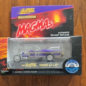 Johnny Lightning Magmas The Munsters Drag-U-La Die-Cast Car - Purple